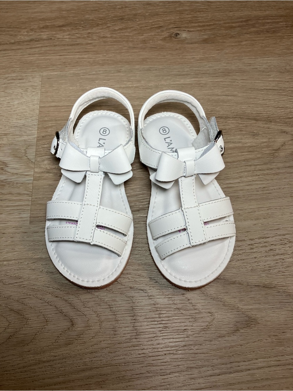 L'Amour Janie white leather T-strap bow sandals size 8C